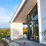 Wine & Space At Balaton Appartement *