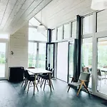Wine & Space At Balaton Appartement *